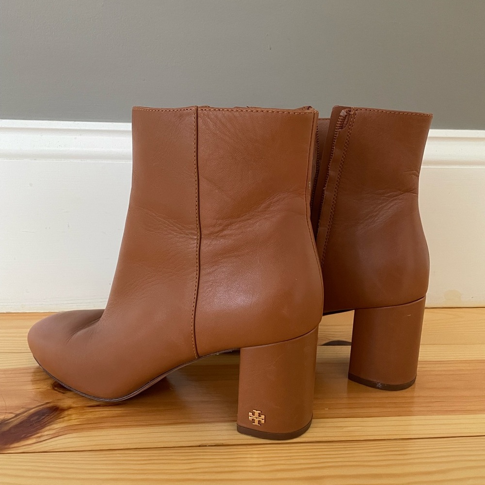 Women’s Tory Burch Brown Leather Booties
